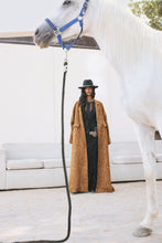 Load image into Gallery viewer, Claire
