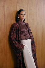 Load image into Gallery viewer, Tsuru (Maroon)
